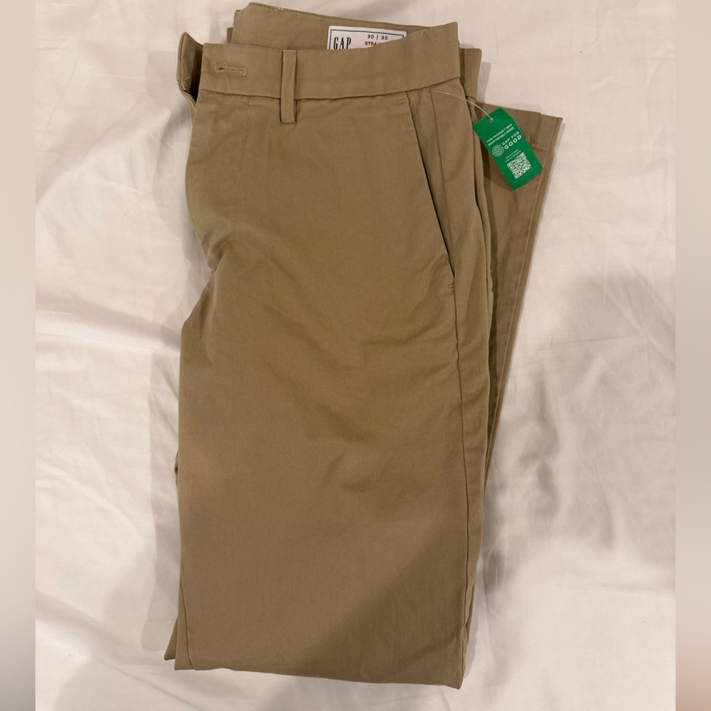 GAP Men's Khaki’s 30W/30L NWT